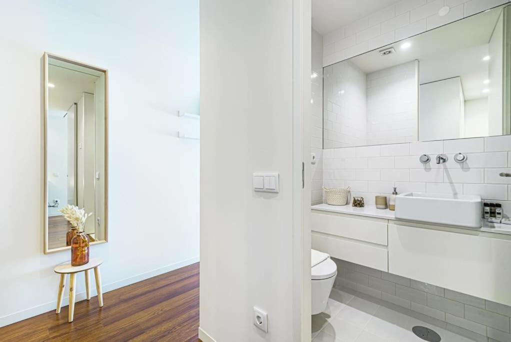 Bombarda Apartments VII By Innkeeper Porto Exteriér fotografie