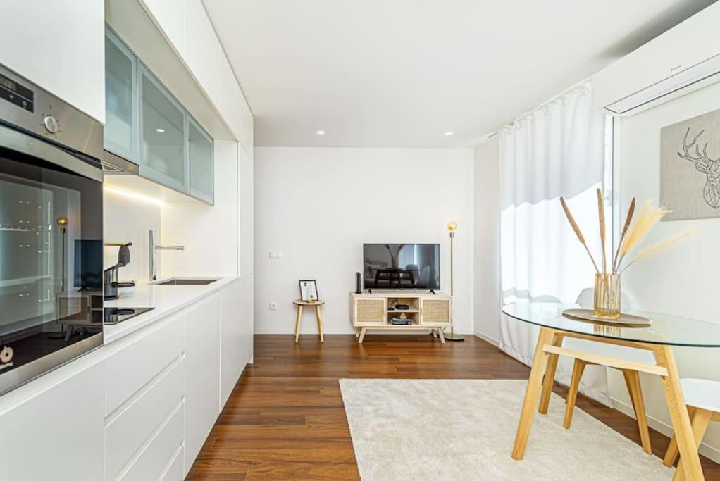 Bombarda Apartments VII By Innkeeper Porto Exteriér fotografie